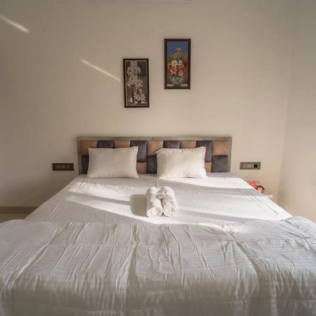 Almond Villa Find Your Paradise Alībāg Εξωτερικό φωτογραφία