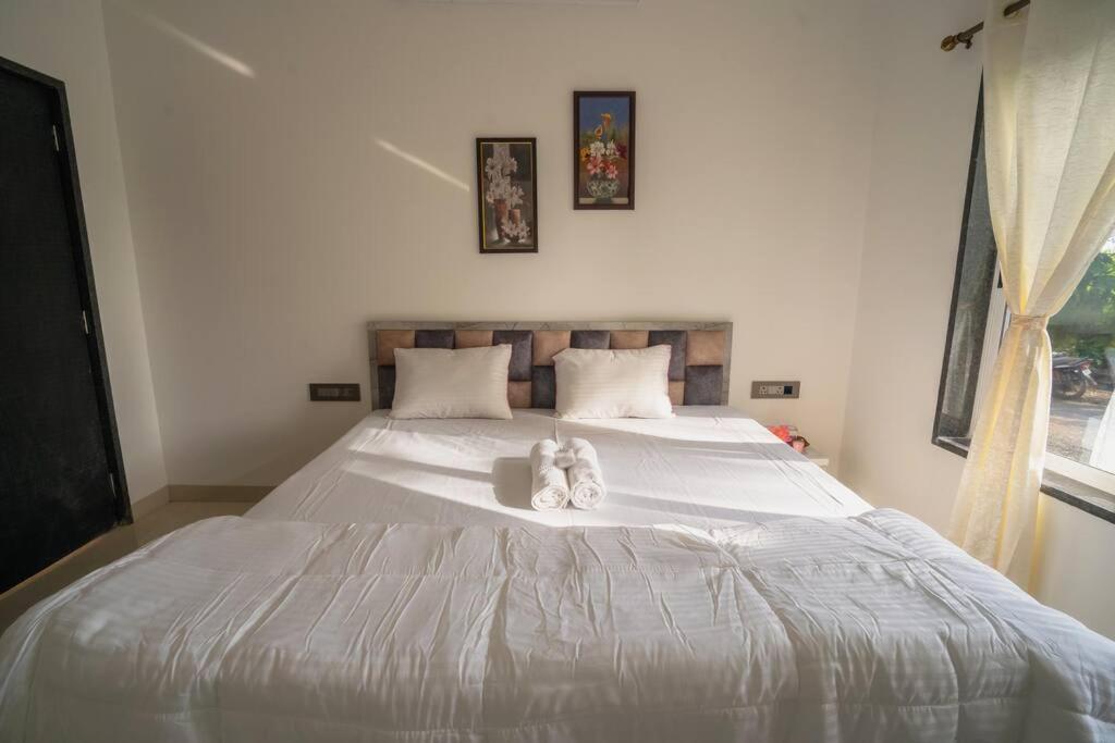Almond Villa Find Your Paradise Alībāg Εξωτερικό φωτογραφία