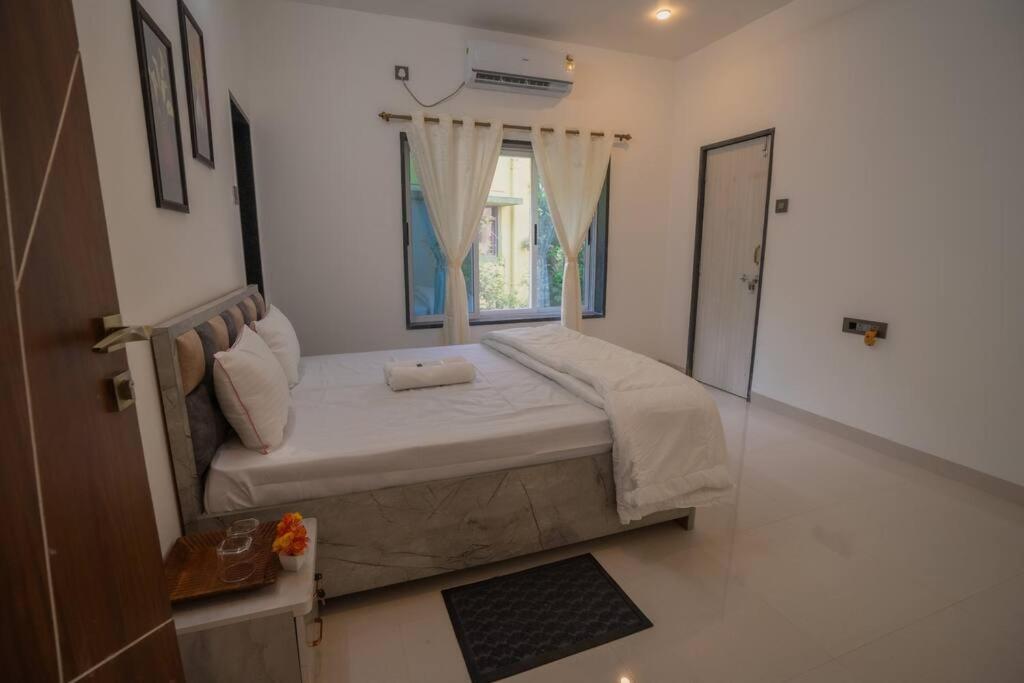 Almond Villa Find Your Paradise Alībāg Εξωτερικό φωτογραφία