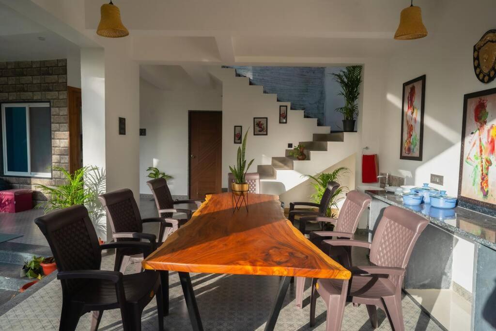 Almond Villa Find Your Paradise Alībāg Εξωτερικό φωτογραφία