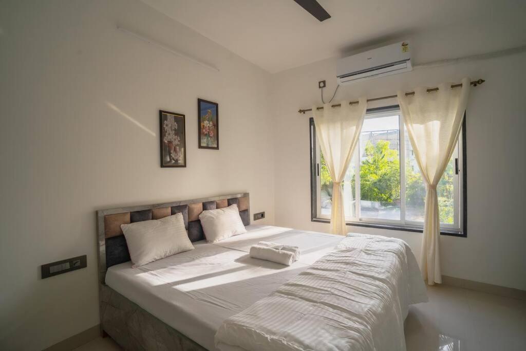 Almond Villa Find Your Paradise Alībāg Εξωτερικό φωτογραφία